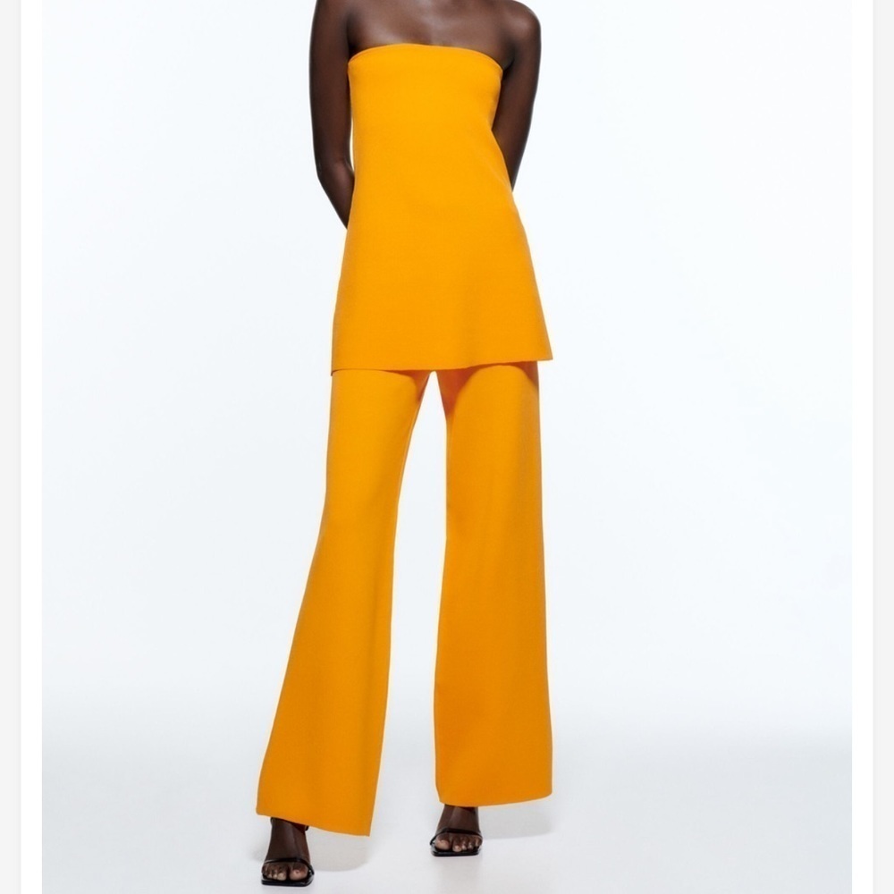 Wide-Leg Pants in Bright Orange